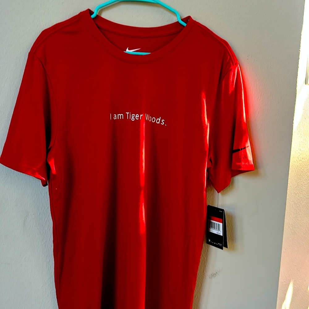 NWT Nike ai am Tiger Woods T-shirt Large